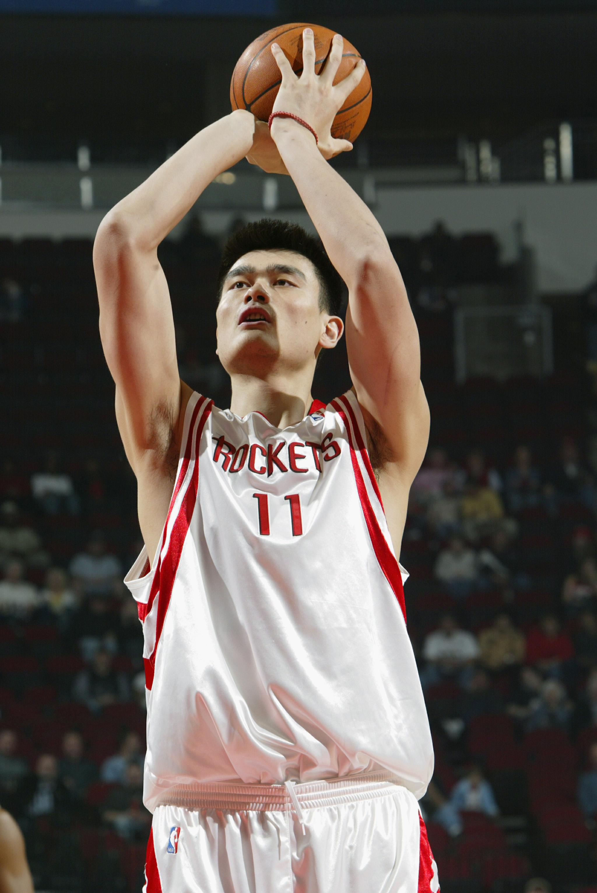 利用队员各 利用队员各