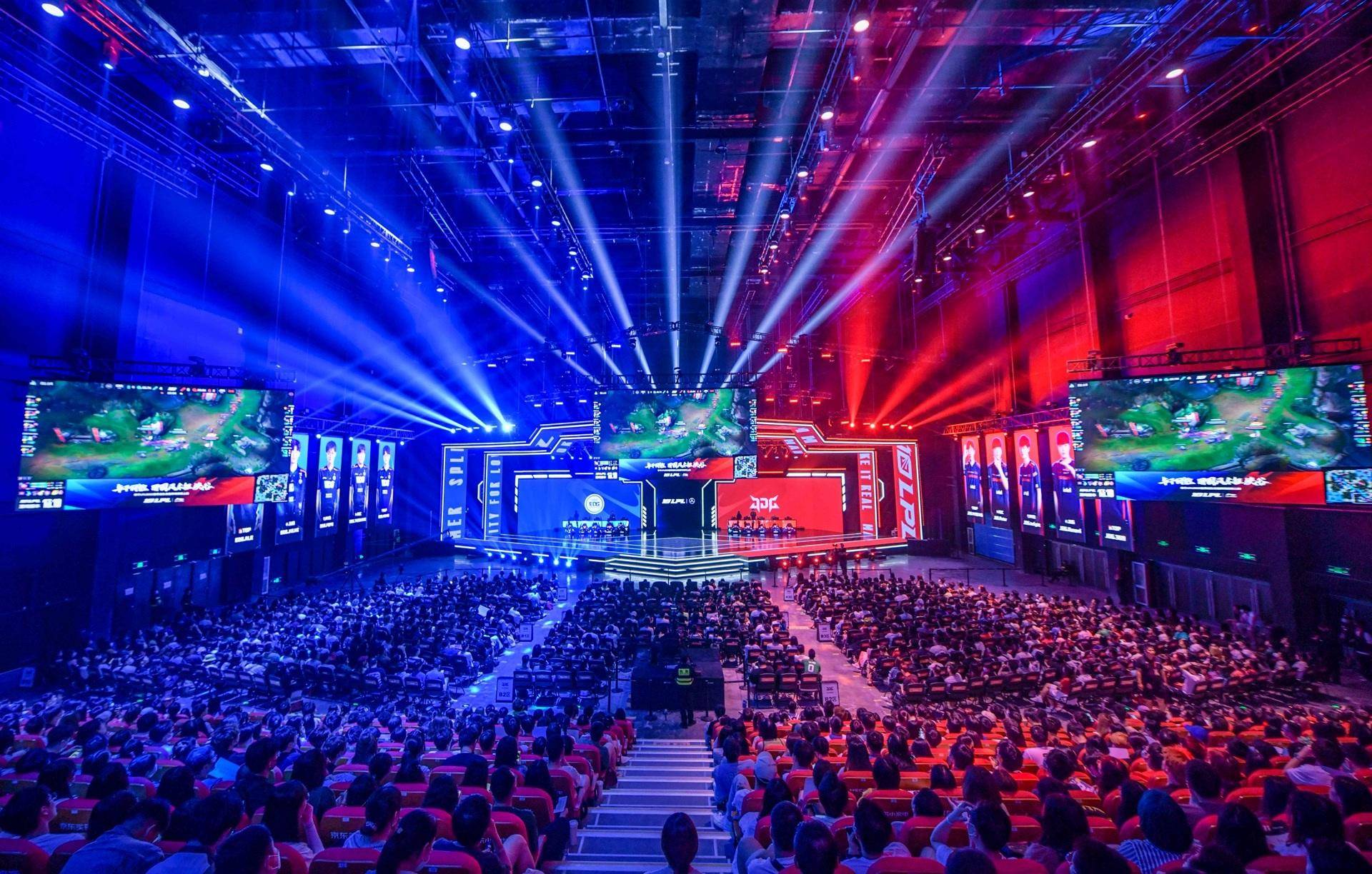 相比李泰勋 相比李泰勋