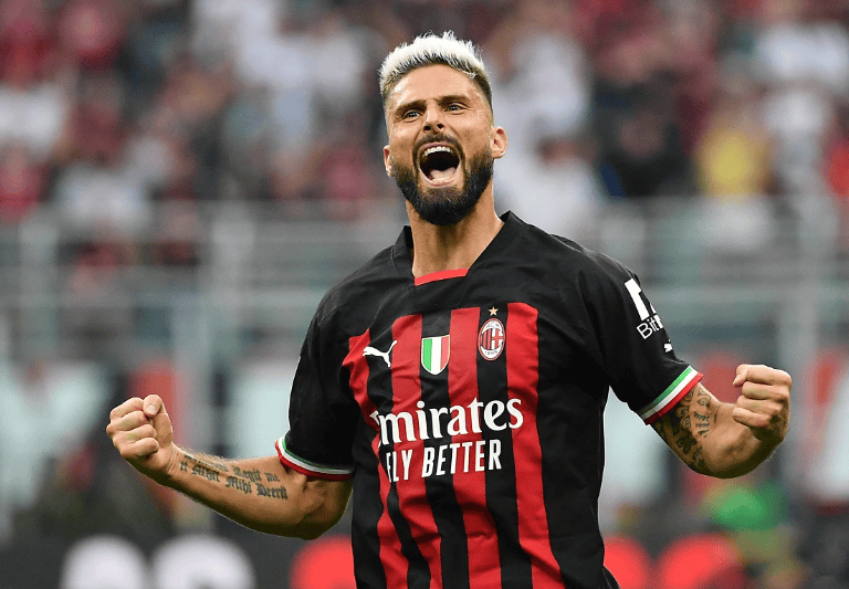 奥古斯托：蒂特是我经历过的最伟大教练，他能防守也能进攻